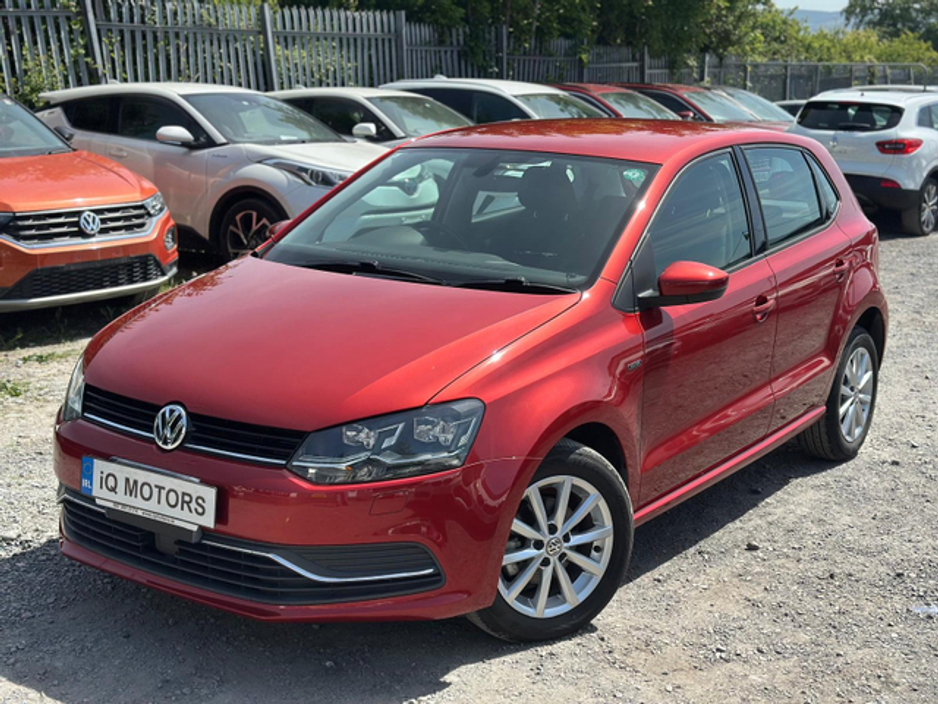 2015 Volkswagen Polo - image 3