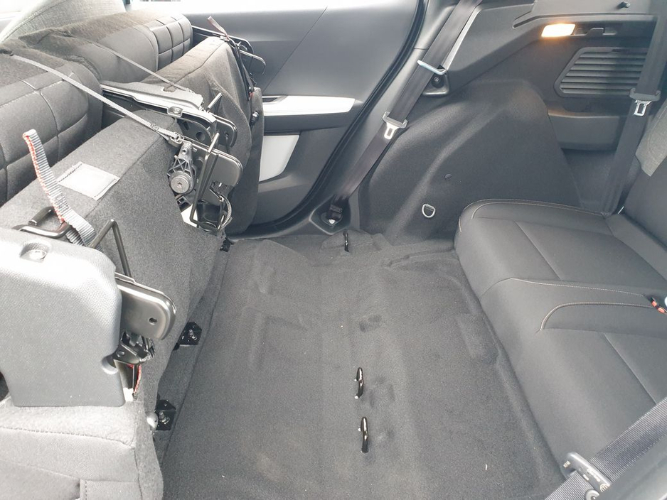 2026 Citroen C3 Aircross - image 21