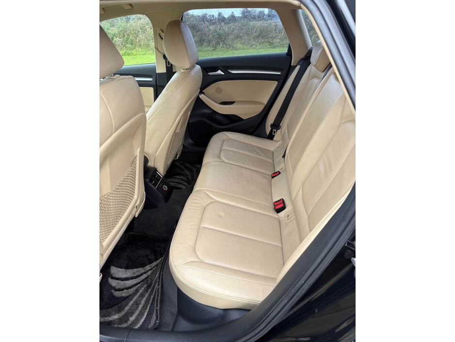 2014 Audi A3 - image 7