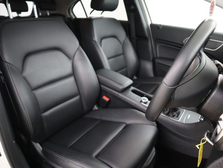 2015 Mercedes-Benz A Class - image 10