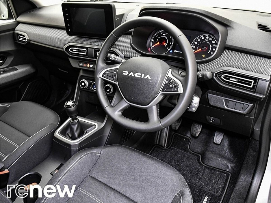 2023 Dacia Jogger - image 6