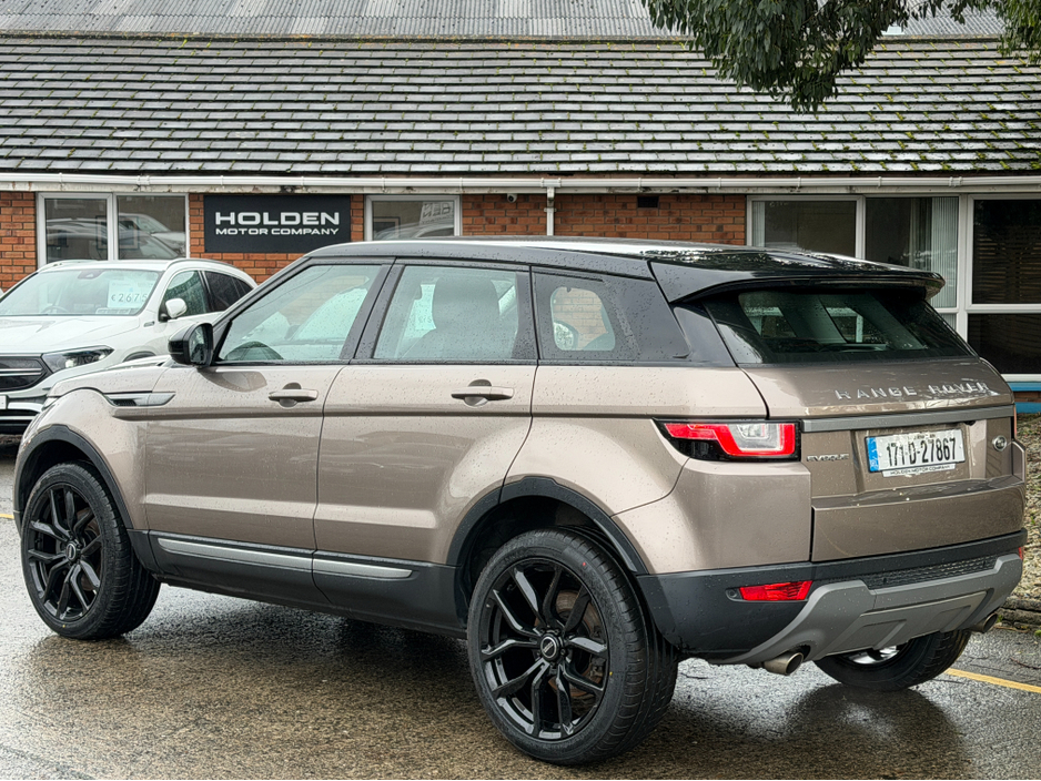 2017 Land Rover Range Rover Evoque - image 12