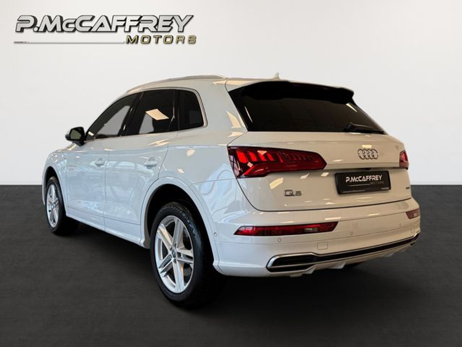 2020 Audi Q5 - image 7