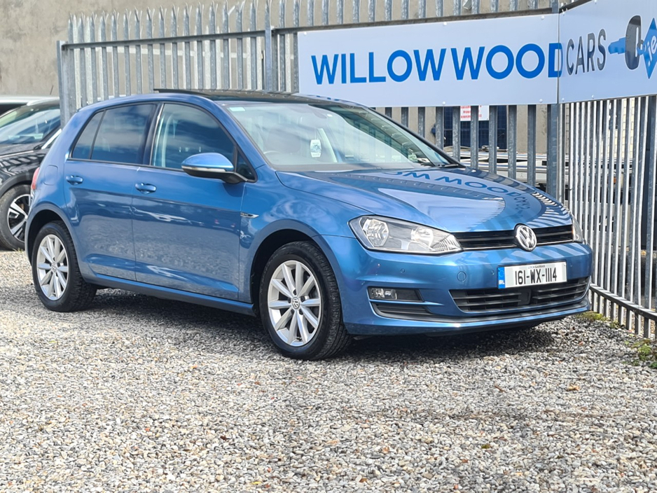 2016 Volkswagen Golf - image 3