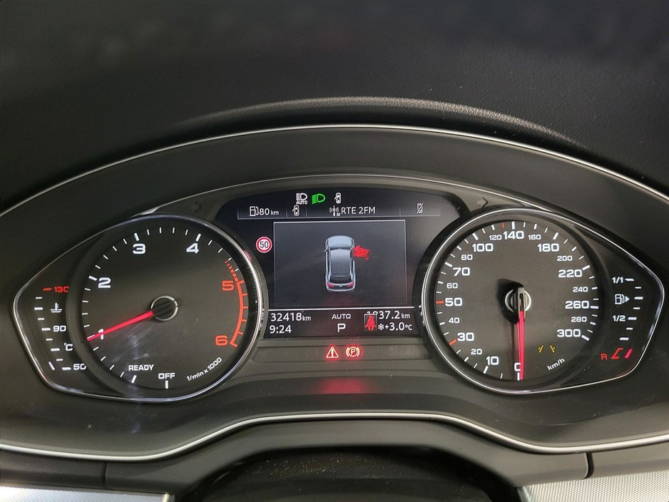 2025 Audi Q5 - image 9