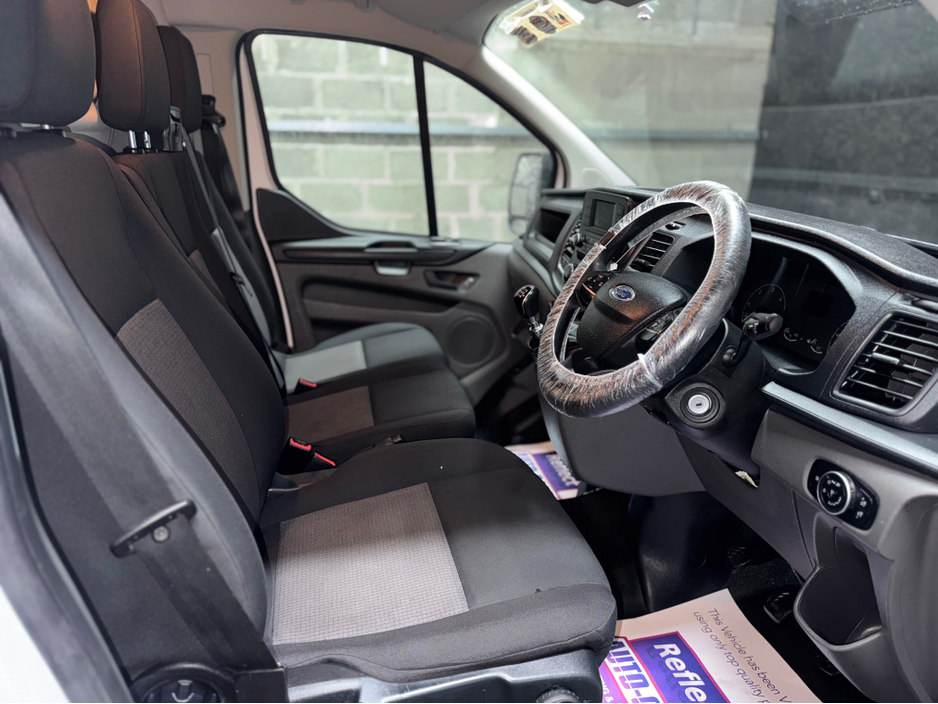 2020 Ford Transit Custom 300L BASE 2.0 TD 105BHP M6 LWB 3DR €16,999