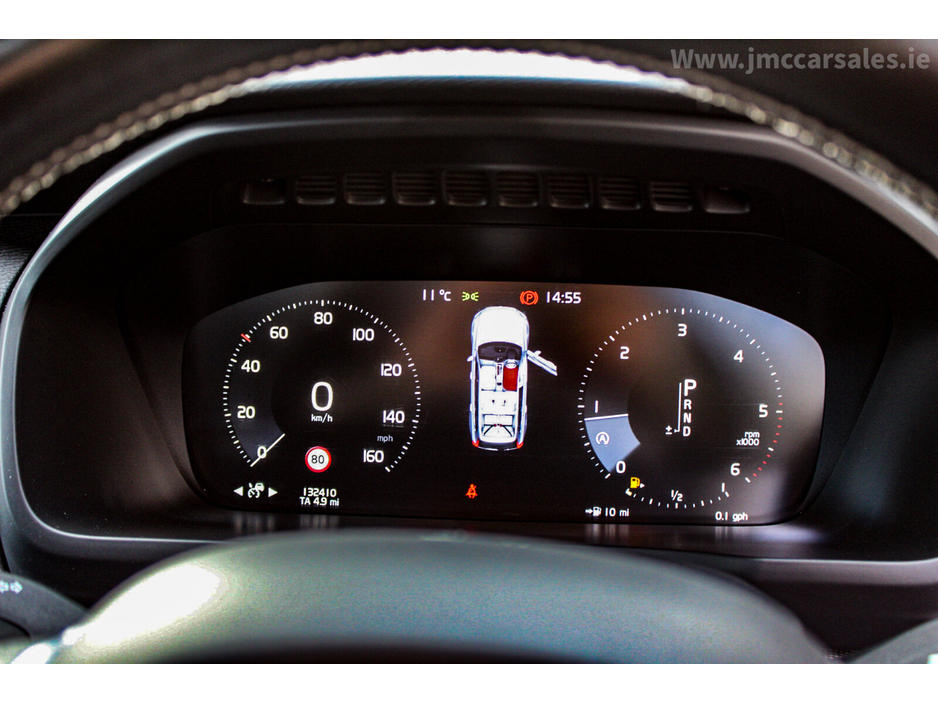 2017 Volvo XC90 D5 (235hp) AWD R-Design Geartronic €33,995