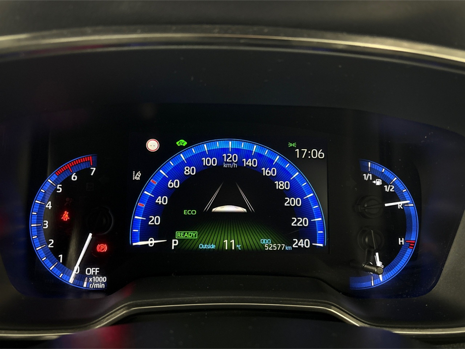 2021 Toyota Corolla HYBRID LUNA**TOUCHSCREEN BLUETOOTH MEDIA**REVERSE CAMERA**PARKING SENSORS**DUAL CLIMATE**CRUISE CONTROL**MULTIFUNCTIONAL STEERING WHEEL**AIR CONDITIONING**ISOFIX**FINACE AVAILABLE** €21,995