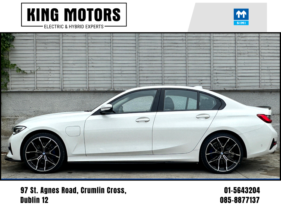 2021 BMW 3 Series - image 6