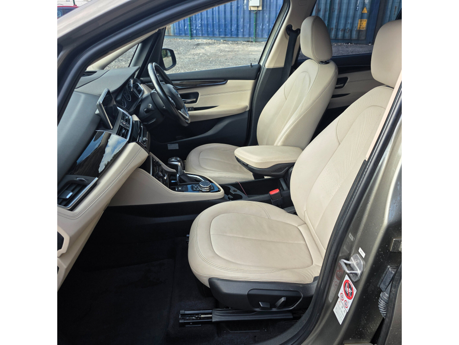 2016 BMW 2 Series 218d SE €15,950