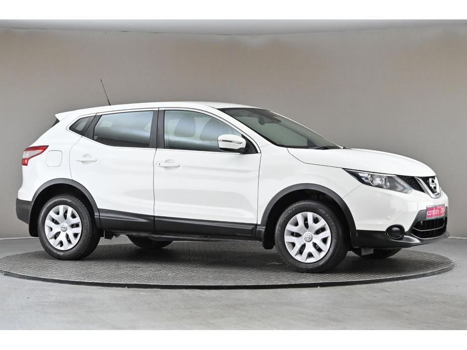 2017 Nissan Qashqai - image 12