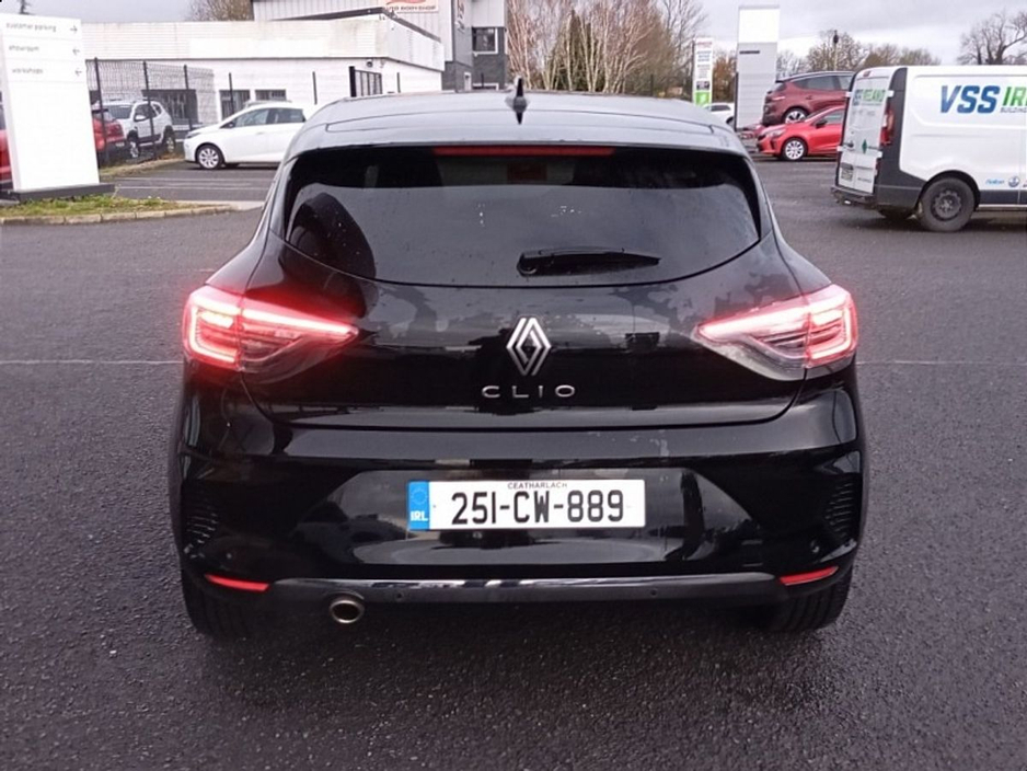 2025 Renault Clio TCe 90 DFull Techno €24,650