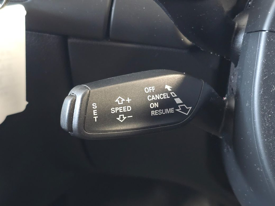 2013 Audi A4 - image 17