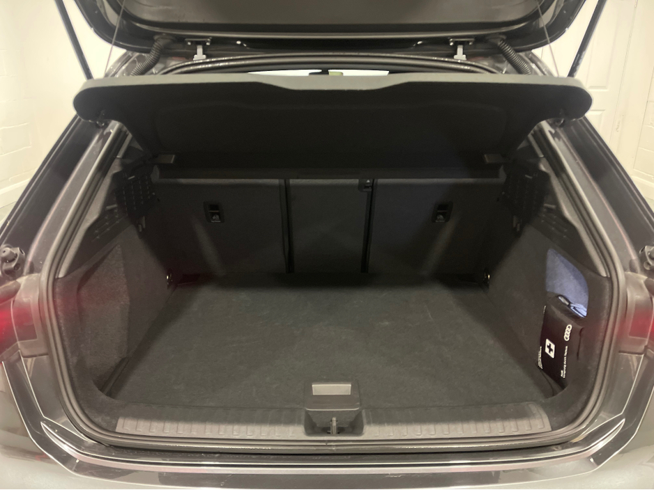 2024 Audi A3 - image 38