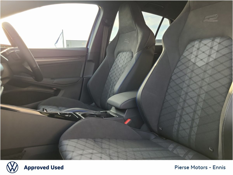 2026 Volkswagen Golf - image 7