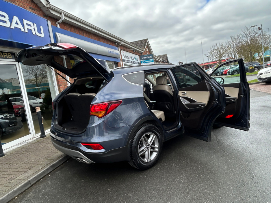 2018 Hyundai Santa Fe - image 33
