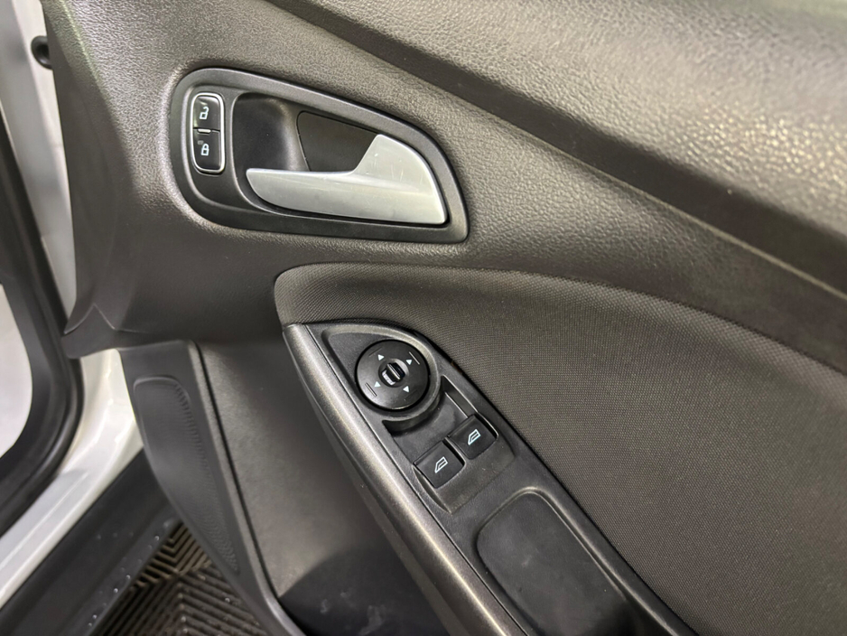 2015 Ford Focus 1.6 TDCi 95PS Style €9,950