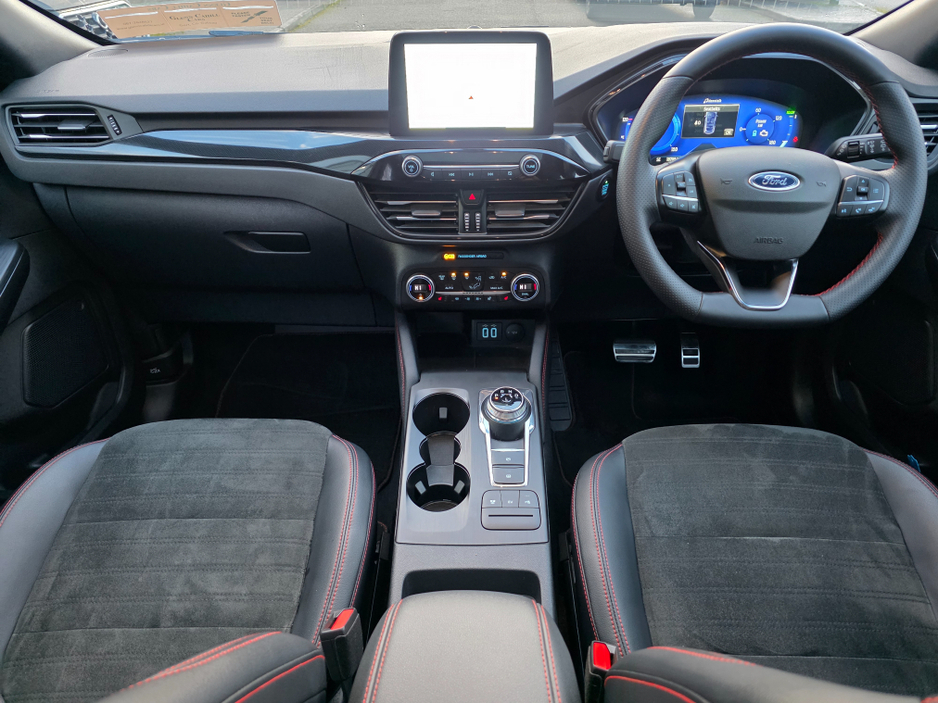 2022 Ford Kuga ST-LINE X Edition  PHEV 225 BHP  - Low Miles €28,950