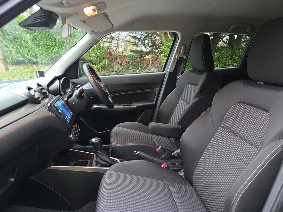 2019 Suzuki Swift - image 15