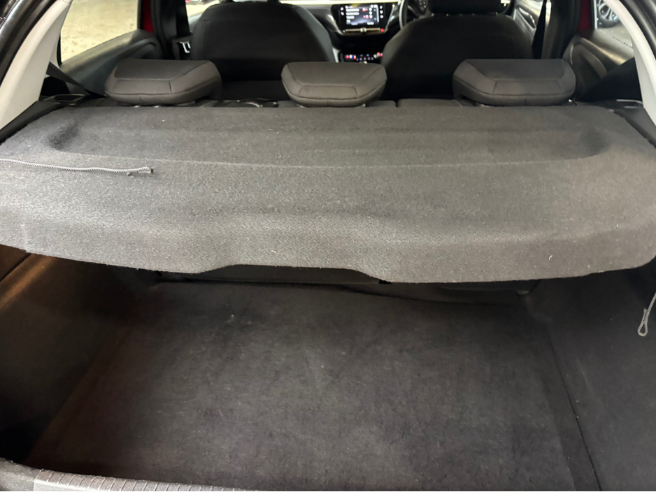 2023 Opel Corsa - image 16