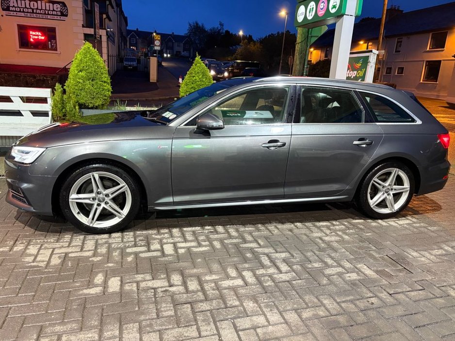 2017 Audi A4 - image 4