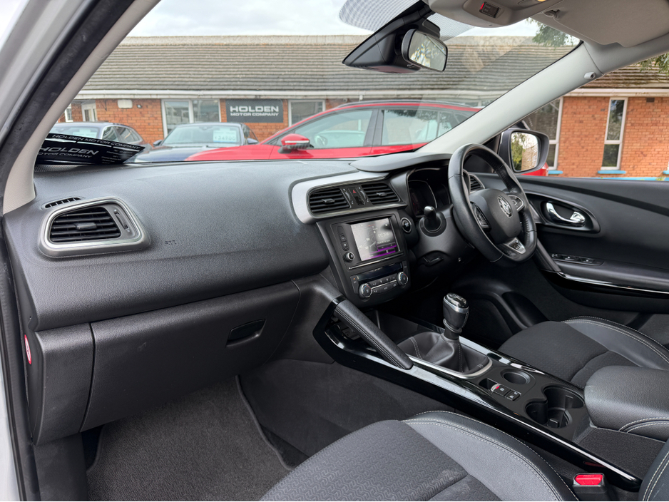 2017 Renault Kadjar - image 27