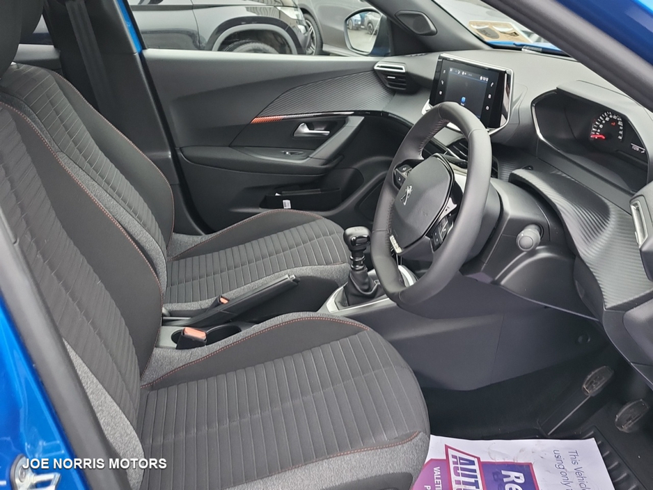 2023 Peugeot 2008 ACTIVE 1.2 100 BHP LOW KMS €23,750
