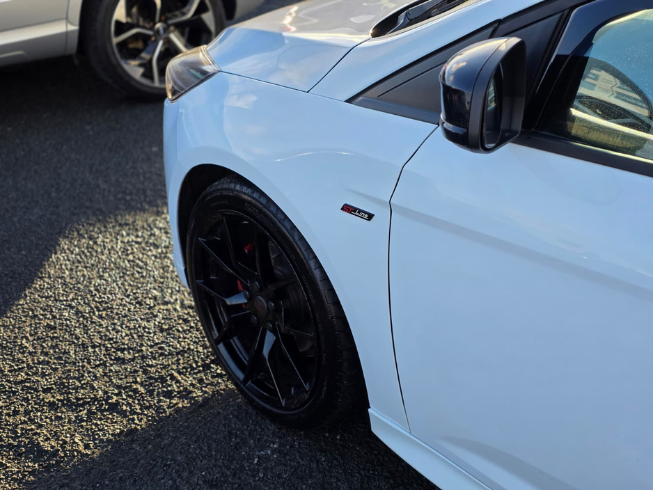 2018 Ford Focus T ST-LINE ECOBOOST 140PS €11,900