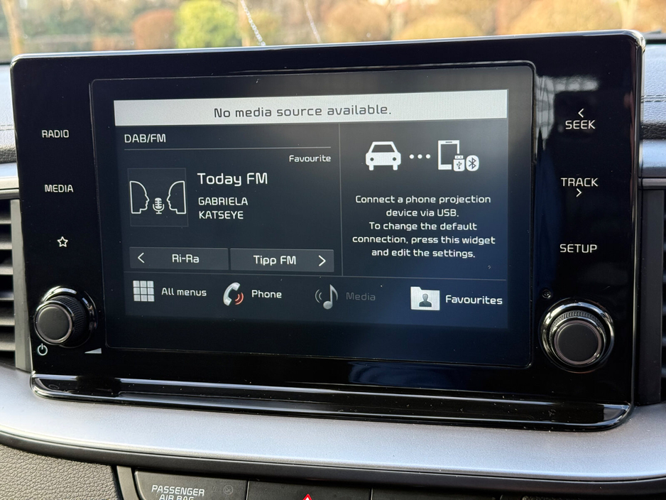 2021 Kia Ceed - image 13