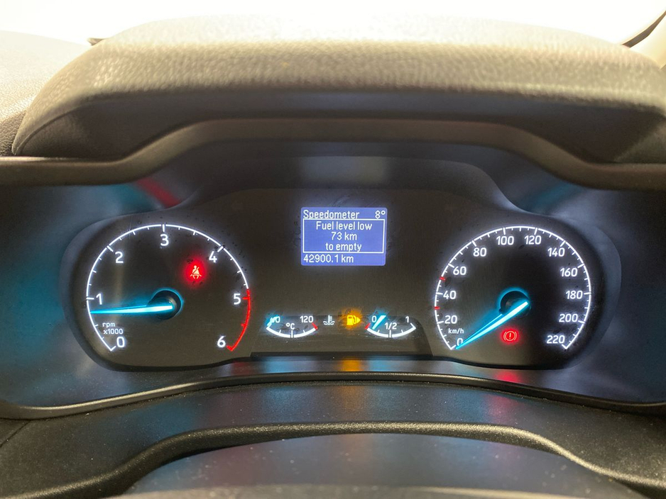 2022 Ford Transit Connect - image 13