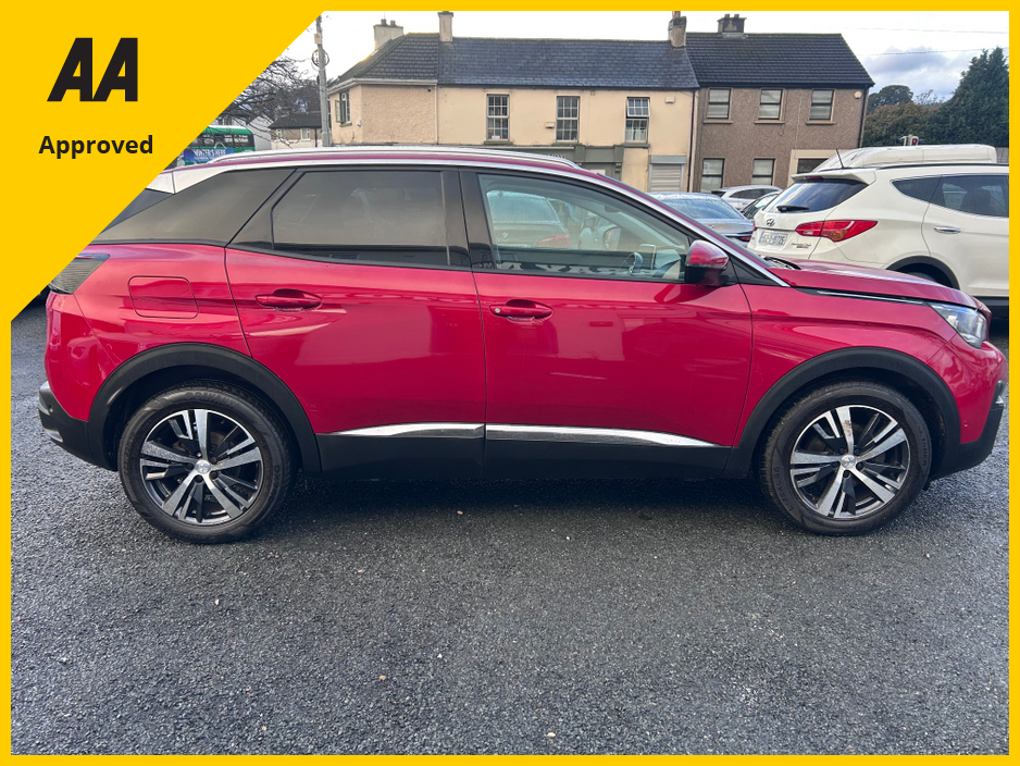 2019 Peugeot 3008 2019 PEUGEOT 3008 1.2 PETROL LOW KMS €16,950