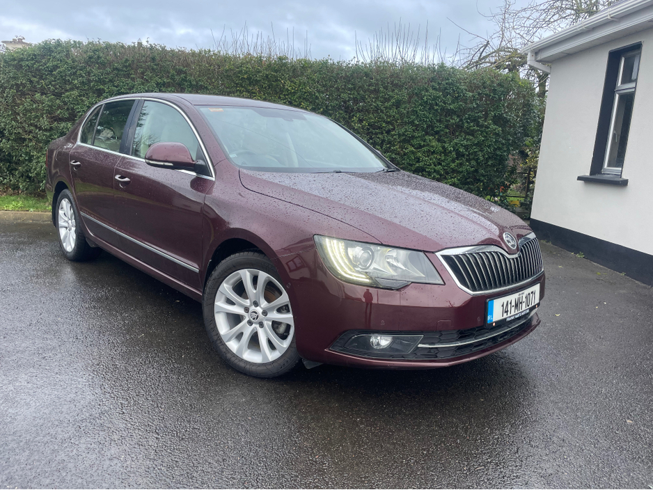 2014 Skoda Superb ELEGANCE 1.6 TDI 105HP 4DR