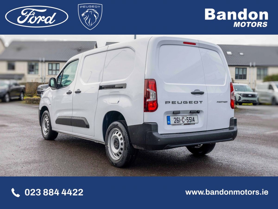 2026 Peugeot Partner - image 3