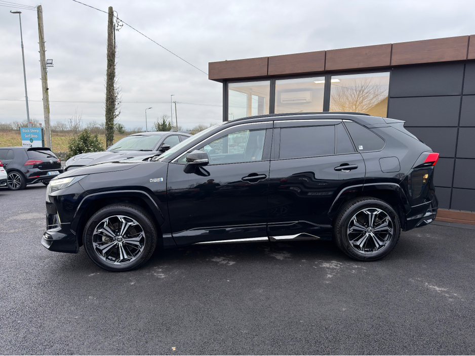 2024 Toyota Rav4 4X4 PHEV - Platinum Modelista - New model €48,940