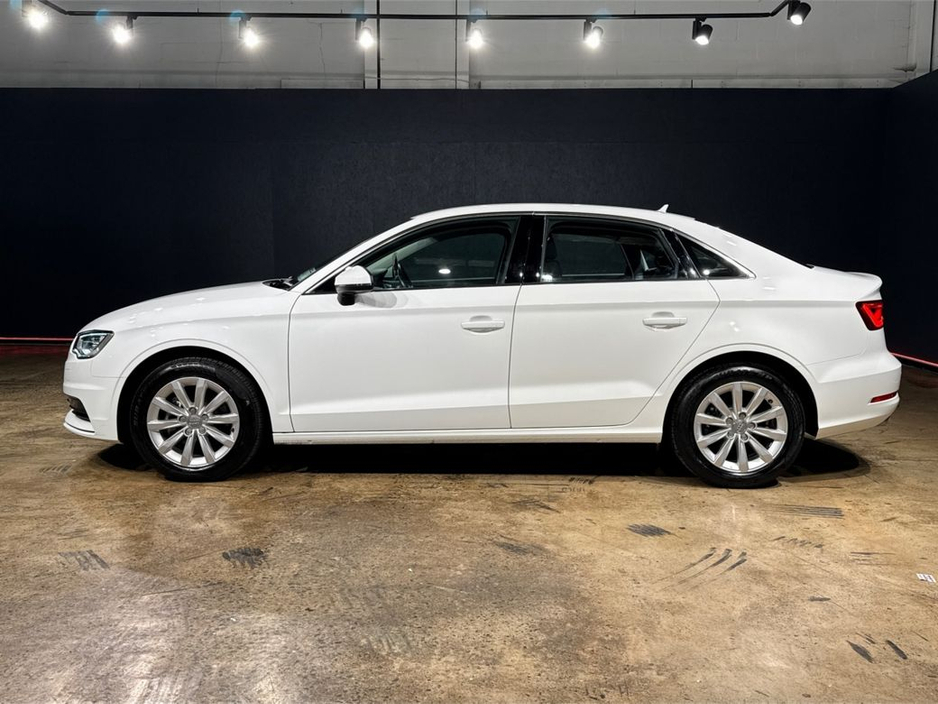 2016 Audi A3 - image 6