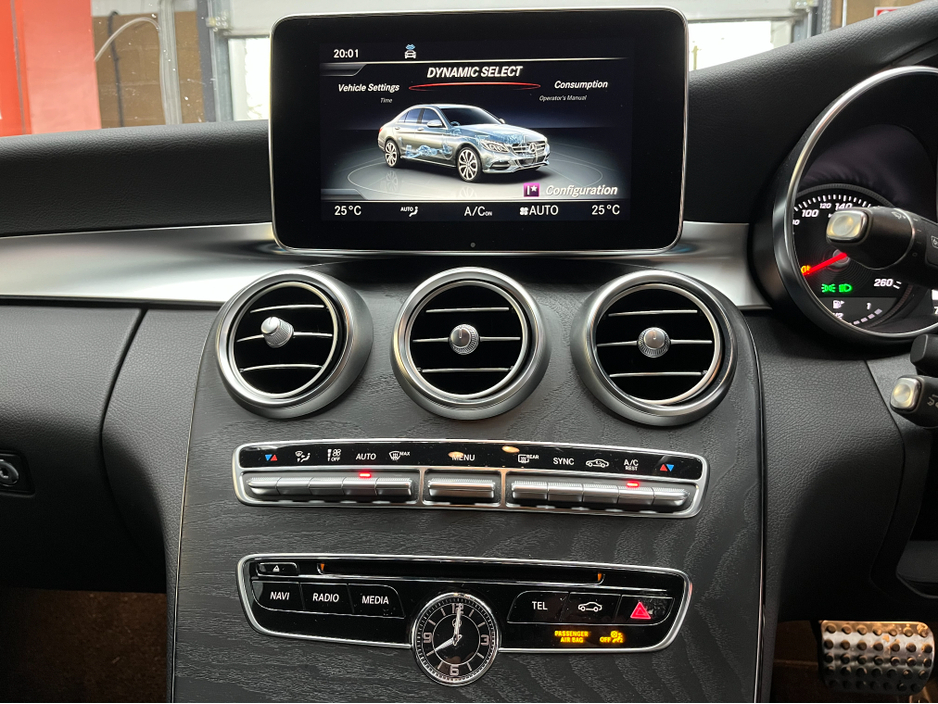 2018 Mercedes-Benz C Class €23950! 2018 MERCEDES-BENZ C220D LAUREUS EDITION 2.2 AUTOMATIC / CRUISE CONTROL / REVERSE CAMERA / ELECTRIC MEMORY & HEATED SEATS / PADDLE SHIFTERS €23,950