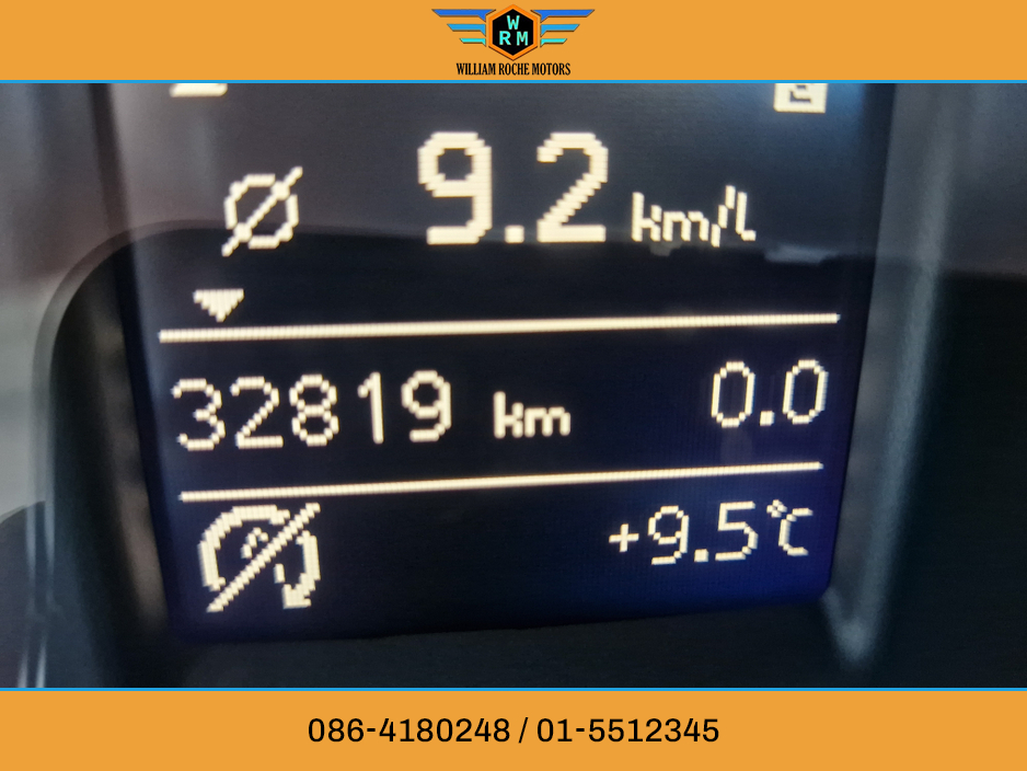 2012 Audi A1 - image 25