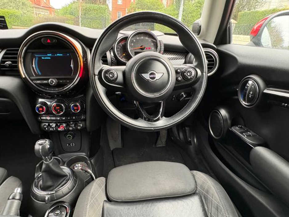 2015 MINI Hatch 2.0 S - MASSIVE SERVICE HISTORY €14,950