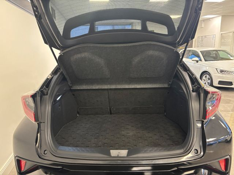 2020 Toyota C-HR 1.8 HYBRID LUNA SPORT €19,995