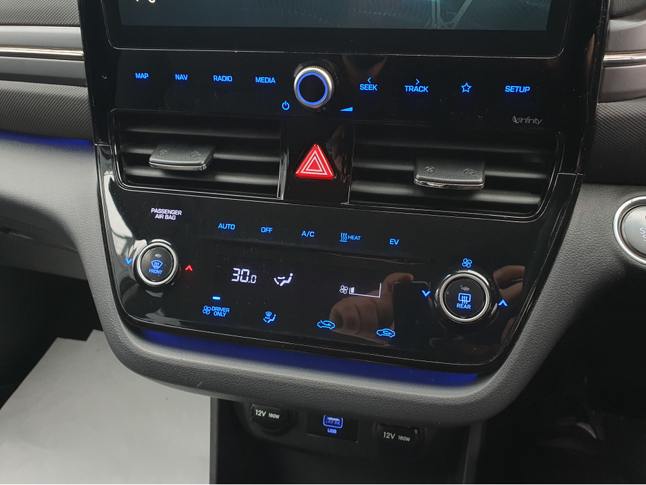 2022 Hyundai Ioniq PREMIUM AUTOMATIC FULLY ELECTRIC NCT 02/28 FINANCE AVAILABLE @ €55 PER WEEK HEATED SEATS/ SAT NAV/ TOUCH SCREEN MEDIA/ BLUETOOTH/ USB/ REVERSE CAMERA/ HISTORY CHECKED €13,950