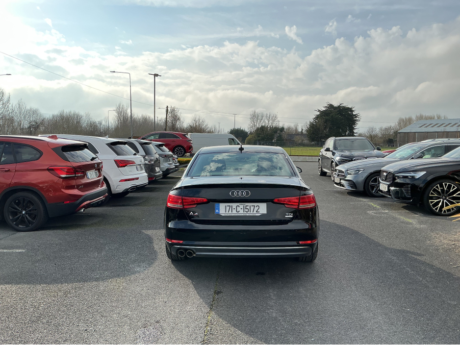 2017 Audi A4 - image 8