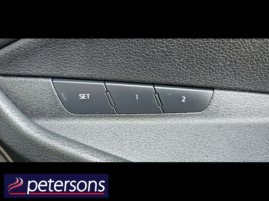 2020 Audi e-tron 50E TECHNIK QUATTRO 5DR AUTOMATIC €27,950