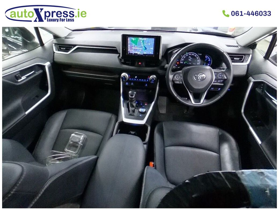 2021 Toyota Rav4 - image 2