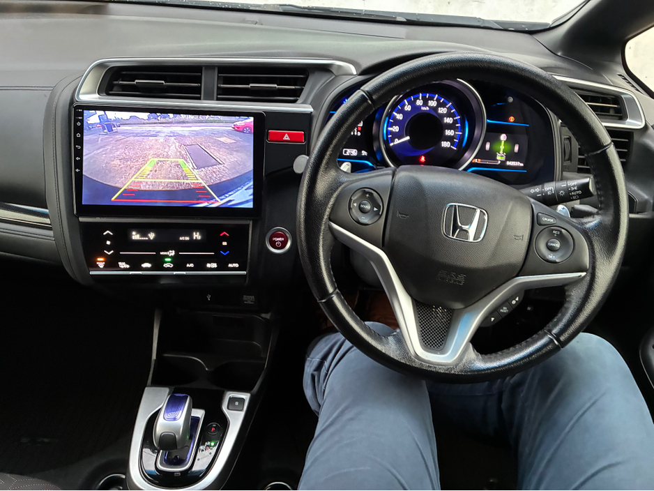 2016 Honda Fit DAA-GP5 €12,750