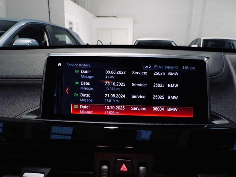 2020 BMW X1 - image 18