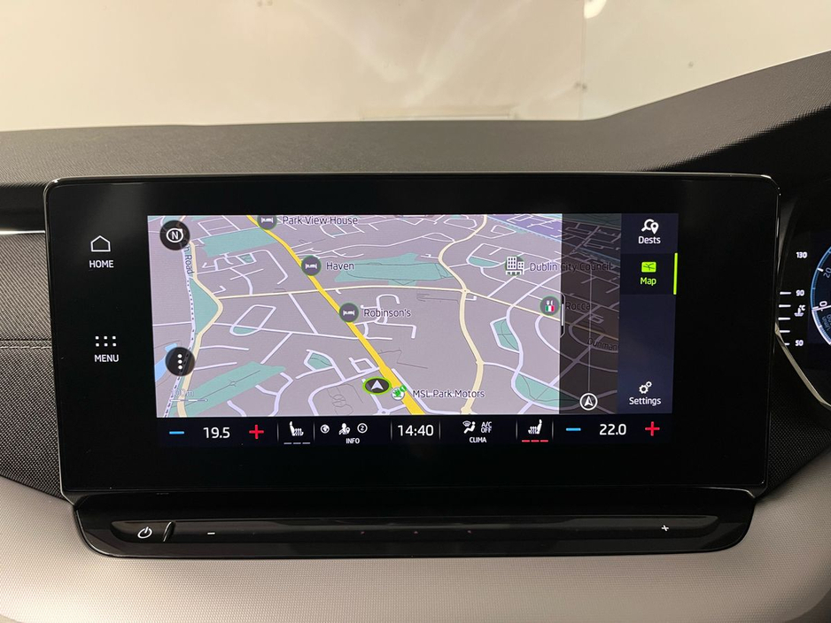 2023 Skoda Octavia - image 15