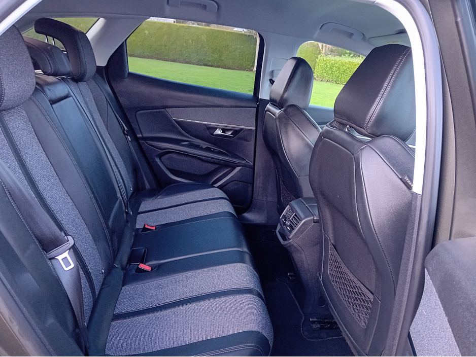 2019 Peugeot 3008 ALLURE 1.2 130 6.2 4DR €16,950