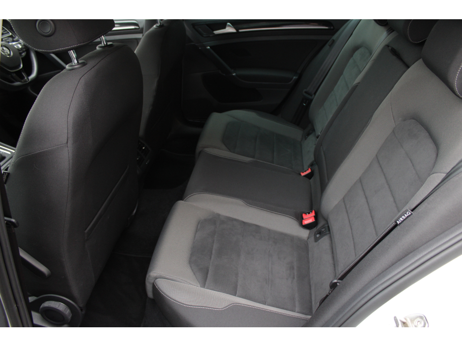 2019 Volkswagen Golf 1.4 TSI HIGHLINE PLUS AUTO  // UPGRADED ALLOYS // STUNNING CAR // BUY WITH CONFIDENCE AA AND SIMI APPROVED DEALER 2026 // FINANCE ARRANGED // ALL TRADE INS WELCOME // WELL WORTH VIEWING // €18,950