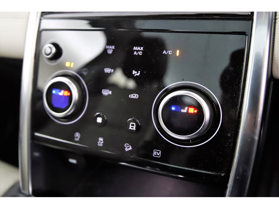 2020 Land Rover Discovery Sport - image 20