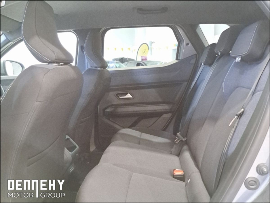 2026 Dacia Duster - image 13